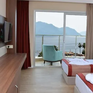 فندق Sunway Club, مرمريس
